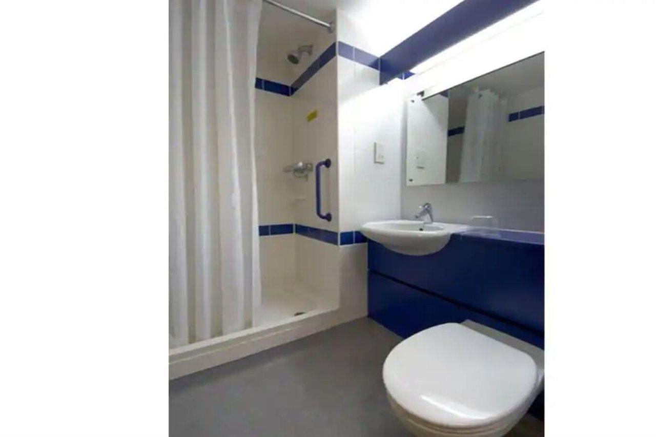 Travelodge Newbury Tot Hill Highclere Zewnętrze zdjęcie