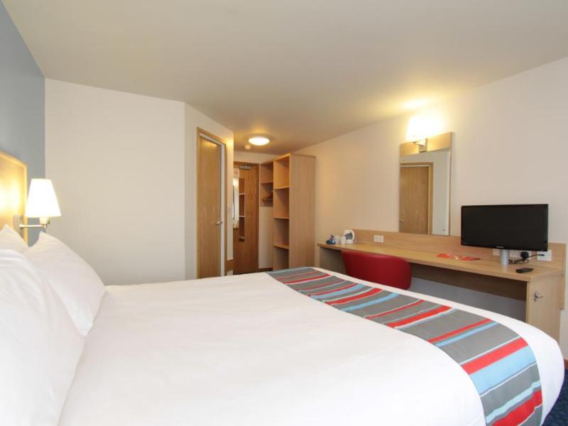 Travelodge Newbury Tot Hill Highclere Zewnętrze zdjęcie