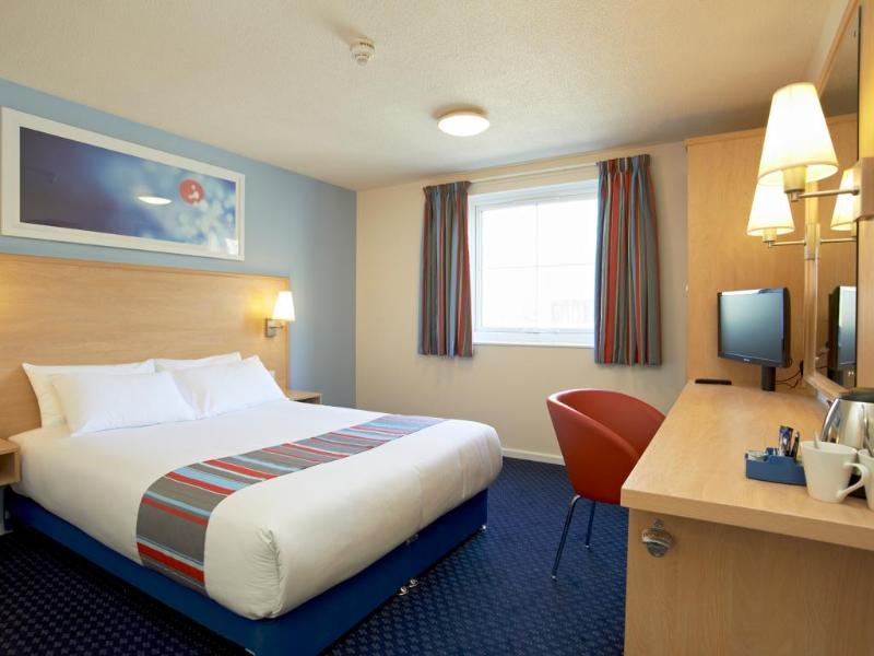 Travelodge Newbury Tot Hill Highclere Zewnętrze zdjęcie