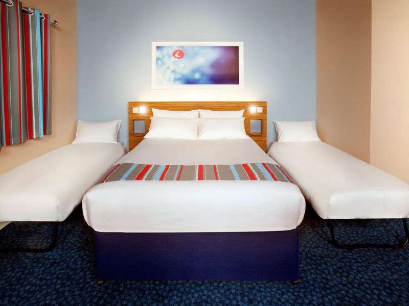 Travelodge Newbury Tot Hill Highclere Zewnętrze zdjęcie