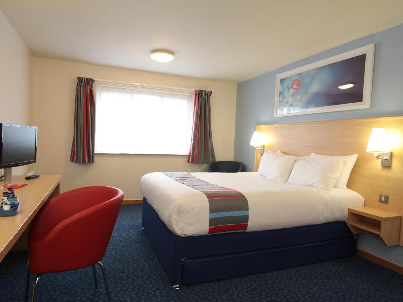 Travelodge Newbury Tot Hill Highclere Zewnętrze zdjęcie